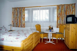 Öhningen Landgasthof Schienerberg Zimmer 222 x 320